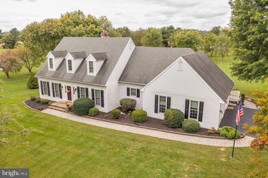 365 Quaint Swan Dale Dr, Martinsburg, WV 25404 - photo 2