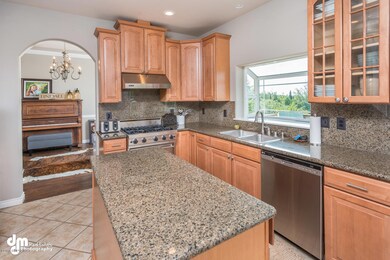 16854 Woods Pointe Circle-large-012-51-K