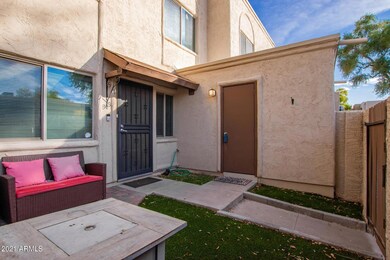 0004-82nd-5