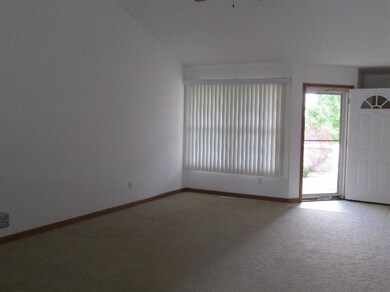 10388 Pike St, Crown Point, IN 46307 - photo 4