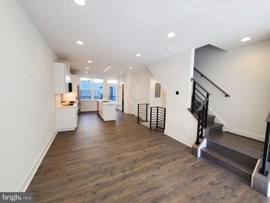 1882 Michael Faraday Dr, Reston, VA 20190 - photo 5