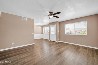 9639 W Cinnabar Ave-3