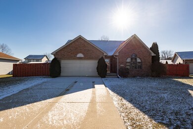 4699 Gray Fox Ct, Columbus, IN 47203 - photo 4