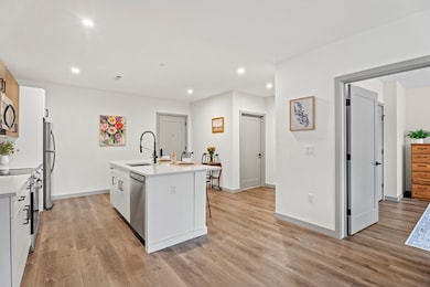 203 Lowell St unit 103, Wilmington, MA 01887 - photo 5