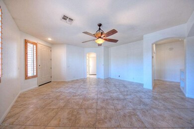 312NKimberlyWay005