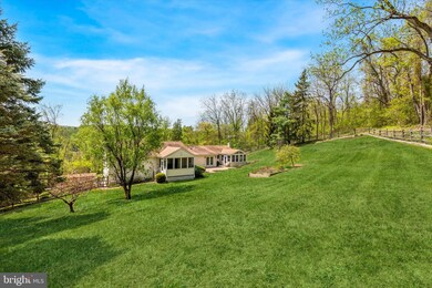 93 Shady Ln, Boyertown, PA 19512 - photo 4