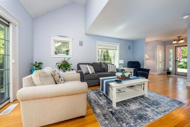 19 Coastal Ln, Hyannis, MA 02601 - photo 5