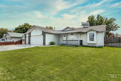 429 S Valley Dr, Nampa, ID 83686 - photo 2
