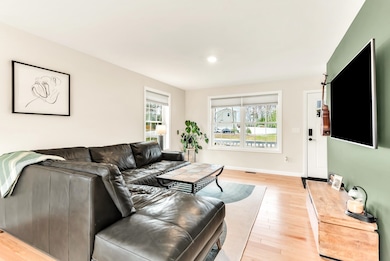 39 Ida Cir, Rochester, NH 03868 - photo 6