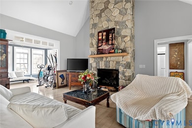 8310 Elysium Dr, Lanexa, VA 23089 - photo 6