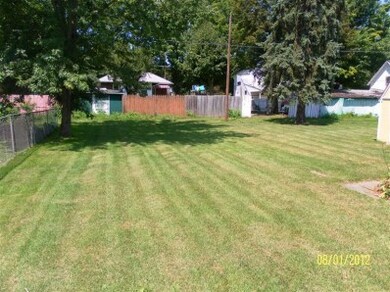 210 Roosevelt St, La Porte, IN 46350 - photo 5