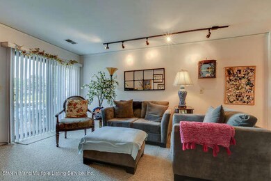 911 W Fingerboard Rd unit 258, Staten Island, NY 10304 - photo 7