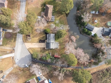 117 Beecham Dr, Yorktown, VA 23692 - photo 3