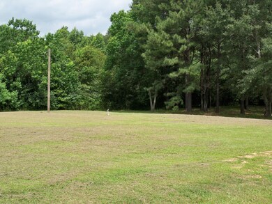 137 Maxey Rd, Laurel, MS 39443 - photo 4