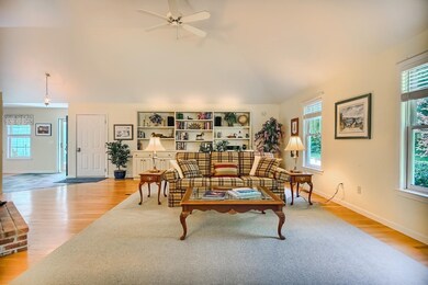 14 Foxcross Cir, Concord, NH 03301 - photo 6