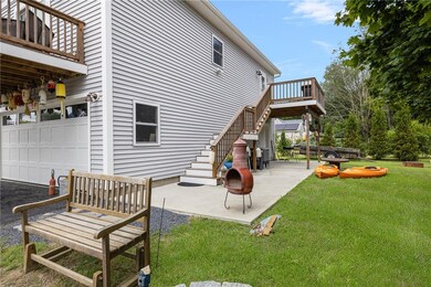 127 Howland Ave unit Rear, Jamestown, RI 02835 - photo 2