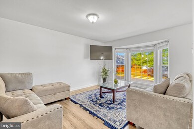 13627 Shire Place, Gainesville, VA 20155 - photo 7