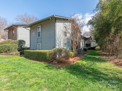 4936 Sardis Rd unit F, Charlotte, NC 28270 - photo 2
