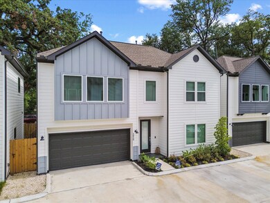 2610 Huntington Creek Ln, Houston, TX 77093 - photo 2