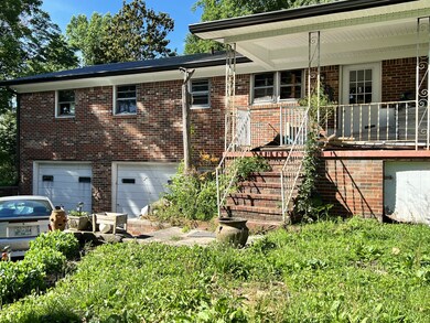 304 Bowling Alley Rd, Manchester, TN 37355 - photo 6