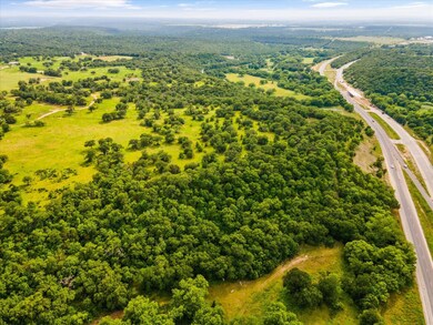 11201 Mineral Wells Hwy, Weatherford, TX 76088 - photo 2