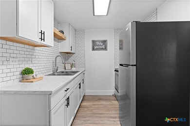 707 Hackberry St, Copperas Cove, TX 76522 - photo 7