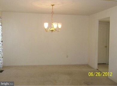 9516 Midaro Ct, Nottingham, MD 21236 - photo 6