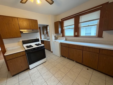 227 Riverside Ave unit 2, Medford, MA 02155 - photo 4
