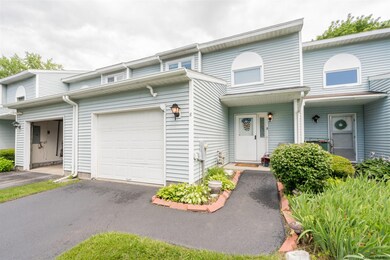 8 Tompion Ln, Saratoga Springs, NY 12866 - photo 2