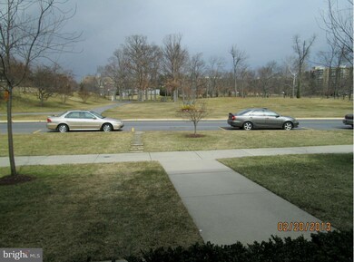 3594 Gleneagles Dr, Silver Spring, MD 20906 - photo 7