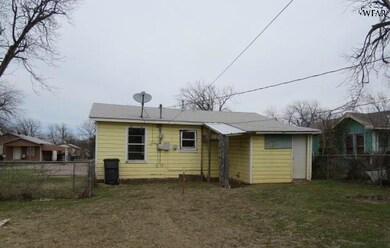 1327 35th St, Wichita Falls, TX 76302 - photo 7