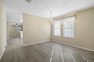 8609 Clear River Ln, Denton, TX 76210 - photo 4