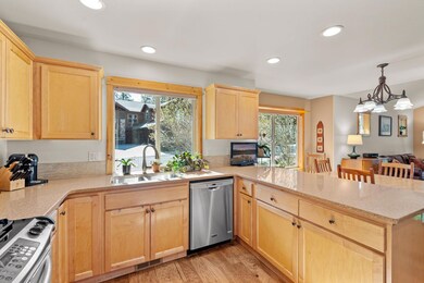 20155 Selkirk Mountain Way, Bend, OR 97702 - photo 7