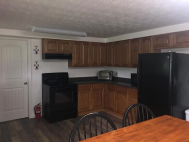 316 Farmer Woodall Rd, Somerset, KY 42501 - photo 5