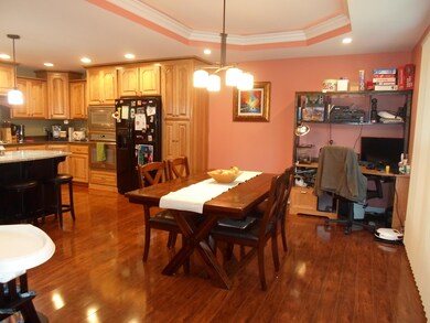 8006 Mary Sue Dr, Louisville, KY 40291 - photo 4