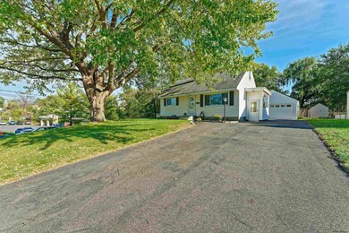 77 Russell Rd, Colonie, NY 12205 - photo 4