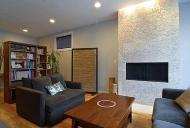 937 N Honore St, Chicago, IL 60622 - photo 2