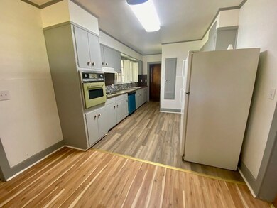 115 Harmony St, McComb, MS 39648 - photo 5