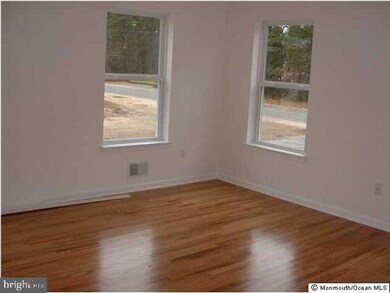 417 Wheaton Ave, Berkeley Township, NJ 08721 - photo 4