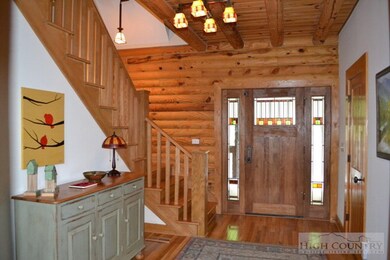Entry/Foyer