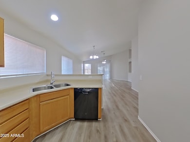 12425 N 42nd Dr, Phoenix, AZ 85029 - photo 6