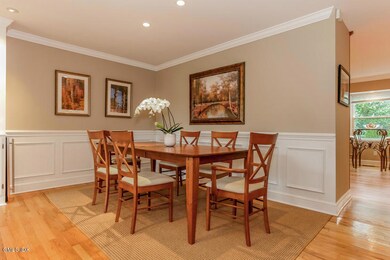 006-Dining_Room-1041753-mls