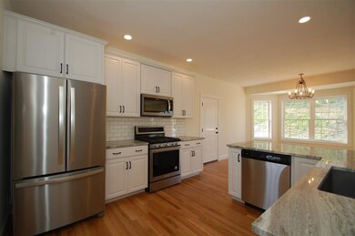 155 Brookview Dr unit 58, Hooksett, NH 03106 - photo 4