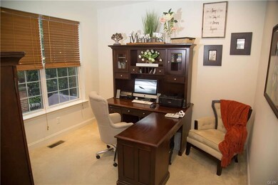 845 Garden Ct, Easton, PA 18040 - photo 7