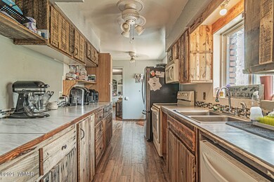 1220 W Owens, Show Low, AZ 85901 - photo 2