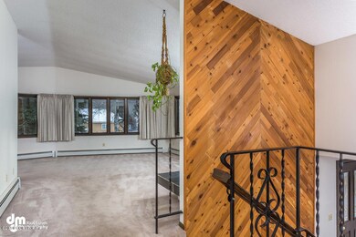 Upstairs Landing 4487-SMALL