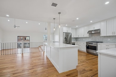 927 Pavonia Ave, Jersey City, NJ 07306 - photo 4