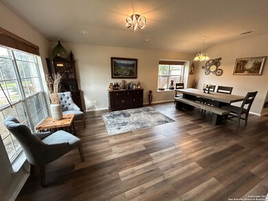 10607 Timber Country, San Antonio, TX 78254 - photo 4