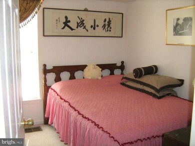 24747 Stone Station Terrace unit 111, Stone Ridge, VA 20105 - photo 5