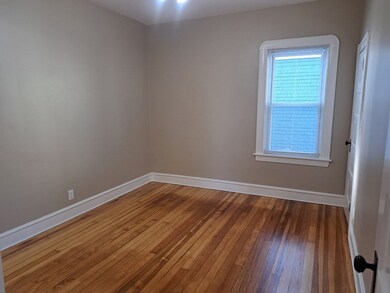 131 Barlow St unit 2, Fall River, MA 02723 - photo 3